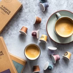 De Koffiejongens - Proefpakket - Nespresso Cups - 100% Biologisch Afbreekbaar - 6x10 Cups - Nespresso Compatible -Koffiehuis 1200x1200 11