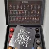Koffie Proeverij Pakket Met 20 Stuks Verschillende Smaken En Mystery Card 'Enjoy The Sweet Moment' Met Persoonlijke (video) Boodschap | Verjaardag | Sinterklaas | Kerstpakket | Vaderdag | Moederdag | Jubileum | Valentijnsdag -Koffiehuis 899x1200